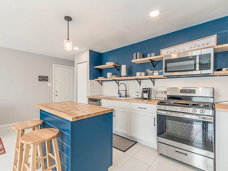 346 Natalen Ave #3 — Photo 6