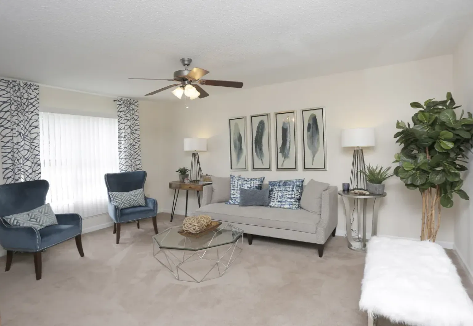 Acasa Rivercrest — Photo 1
