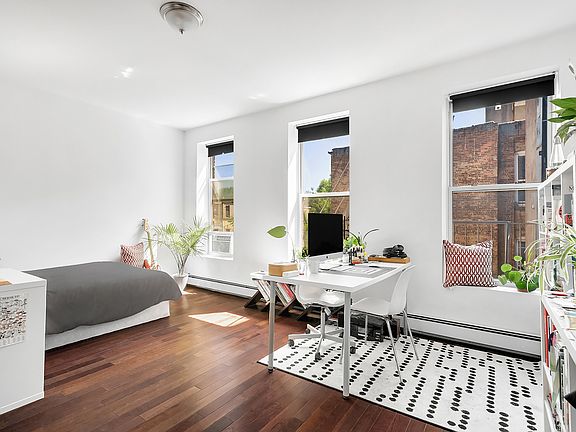4th image of 305 Stuyvesant Ave APT 3