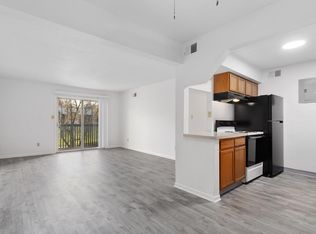 Stonegate Meadows Apartments, Kansas City, MO 64133