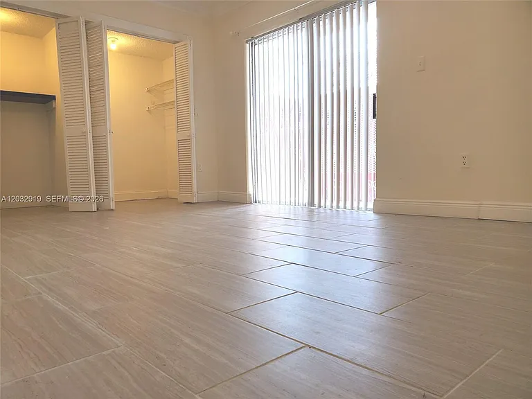 250 NW 107th Ave #106 — Photo 15