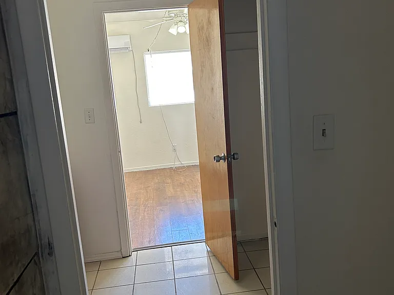 380 Riverfront Dr #A — Photo 10