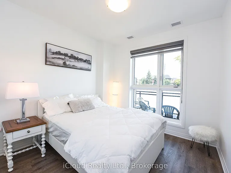 95 Dundas St W #4 — Photo 32