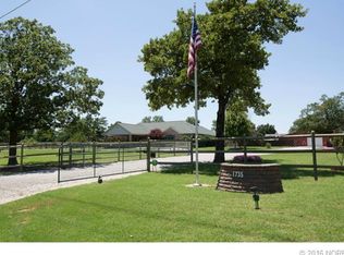 1735 N 260th Rd, Mounds, OK 74047