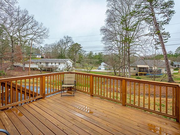 5th image of 2219 Lakesite Dr