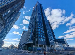 395 Square One Dr #1109, Mississauga, ON L5B 0E2