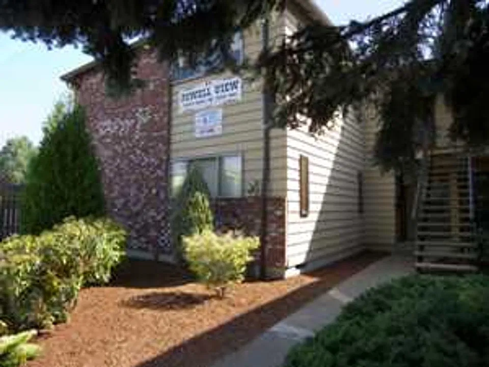 3620-3624 SE 32nd Ave