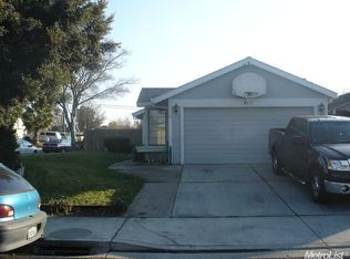 410 Hawthorne Dr, Tracy, CA 95376