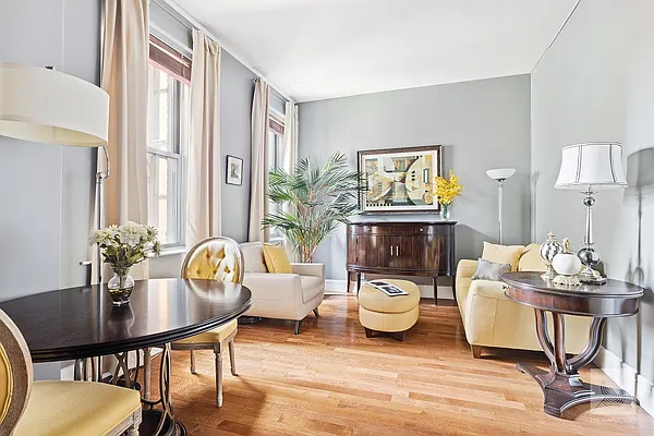Sold by Compass | media 1