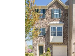 11 Shoemaker Dr, Swedesboro, NJ 08085