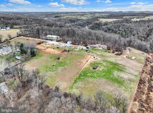 8272 Woodbine Rd, Airville, PA 17302