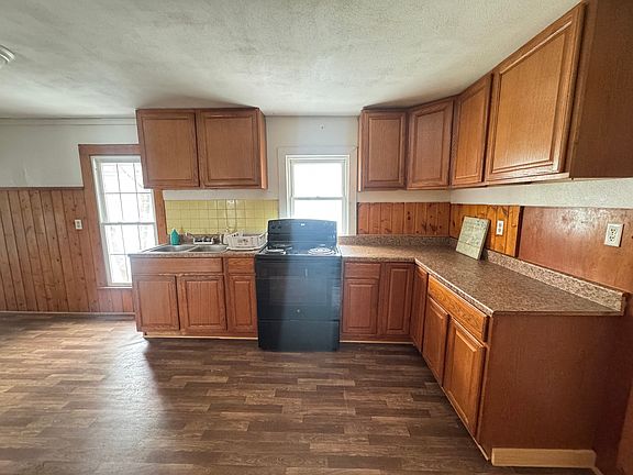 5th image of 54 Mary St #2