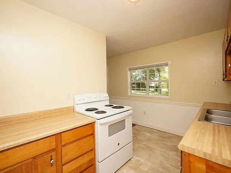 503B McKinney St — Photo 10