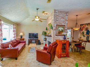 8307 Prairie Wind Ln, Houston, TX 77040