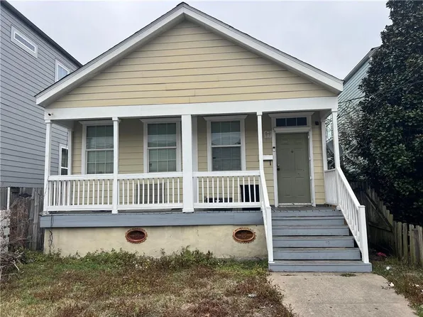 2433 Amelia St, New Orleans, LA 70115