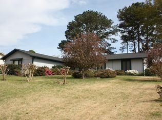 411 Robin Ln, Enterprise, AL 36330