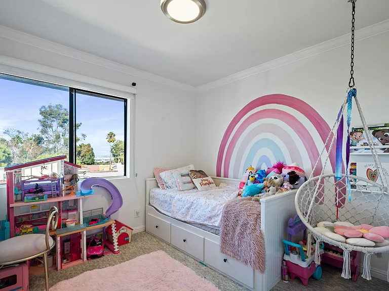 1825 Caddington Dr — Photo 17