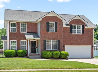 2783 Ridgepole Dr, Clarksville, TN 37040