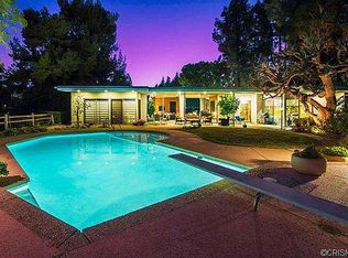 16104 Clear Oak Dr, Encino, CA 91436