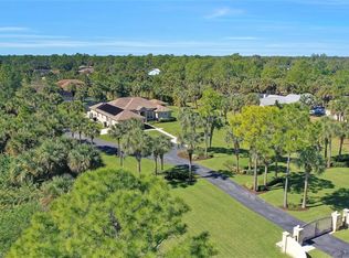 385 13th St SW, Naples, FL 34117