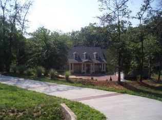 1241 Riverwalk Rd, Bishop, GA 30621