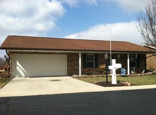 1520 Hawke St, Bellefontaine, OH 43311