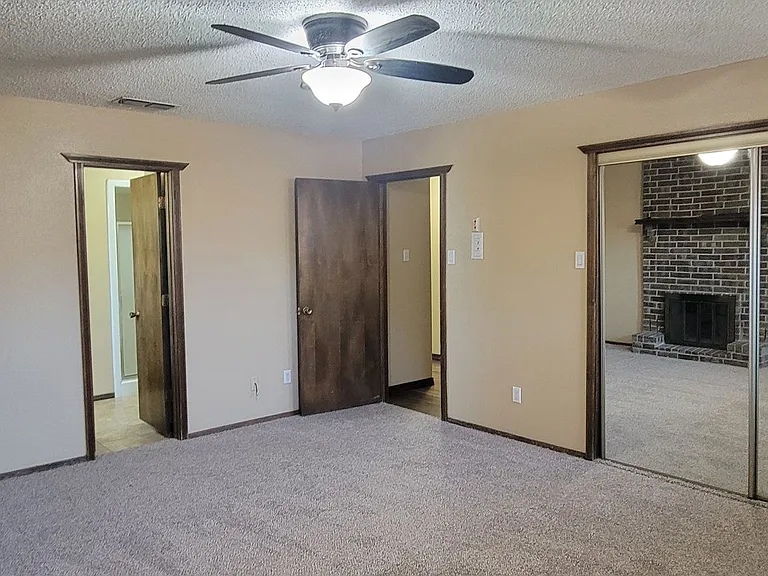 1412 Wilshire Blvd — Photo 20