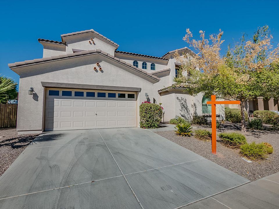 1st image of 2984 E Packard Dr