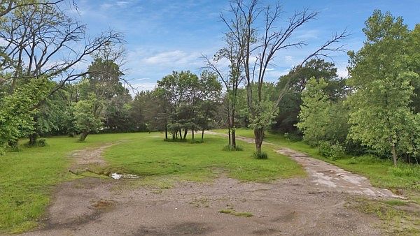 1st image of 6606 Bonnie View Rd