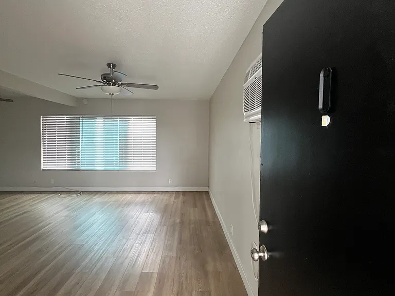 10761 Palma Vista Ave #6 — Photo 3