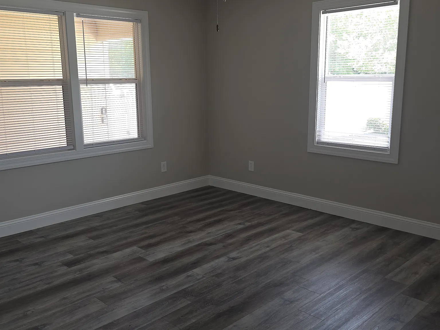 2 bed, 1000 sqft, $1,500 — Photo 4