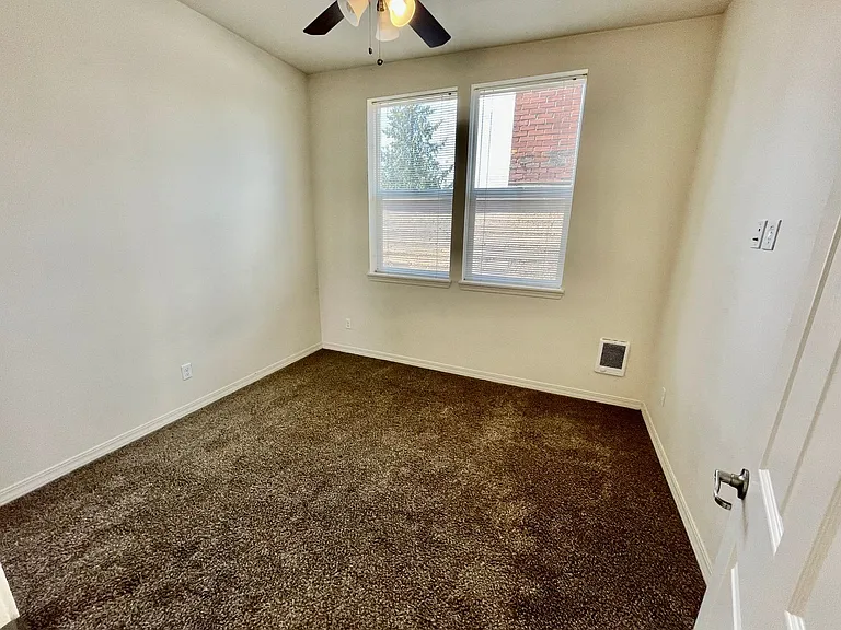 JC0442 - Provi — Photo 11
