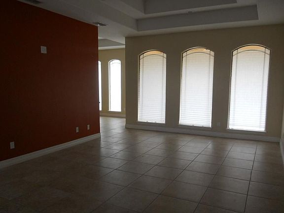 2nd image of 5611 Rawhide Dr