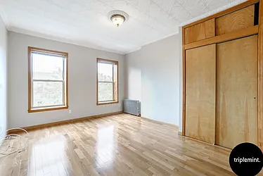 Rented by Triplemint