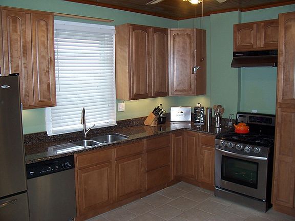 Gourmet Upgraded Kitchen