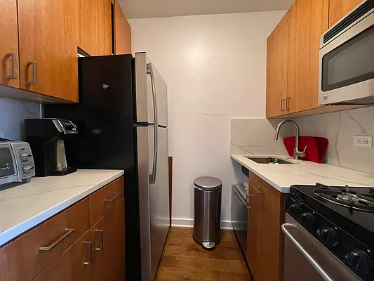 Rented by Douglas Elliman | media 13