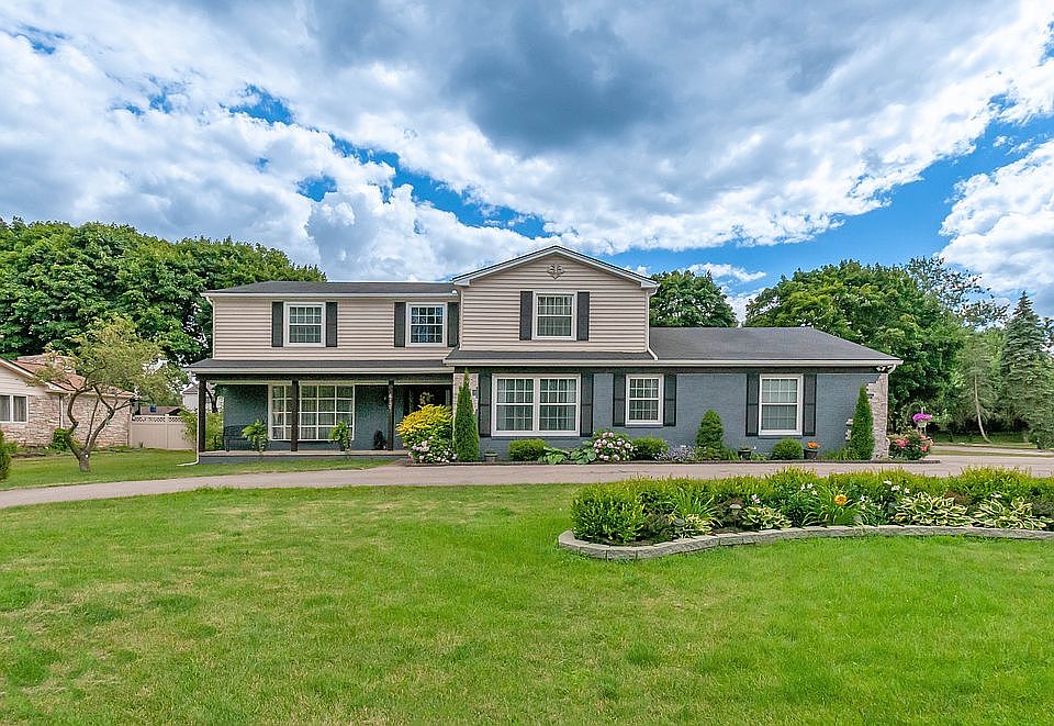 1st image of 4137 Whitebirch Dr