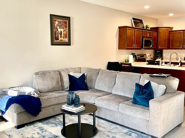 314 S Stingray Ln — Photo 4