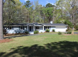 112 Heather Ln, Southern Pines, NC 28387