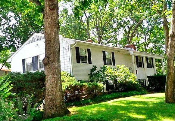 1st image of 68 Wood Cove Dr