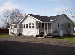 7 Land St, Skowhegan, ME 04976