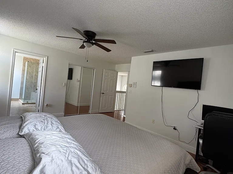 15621 SW 100th Ln — Photo 24