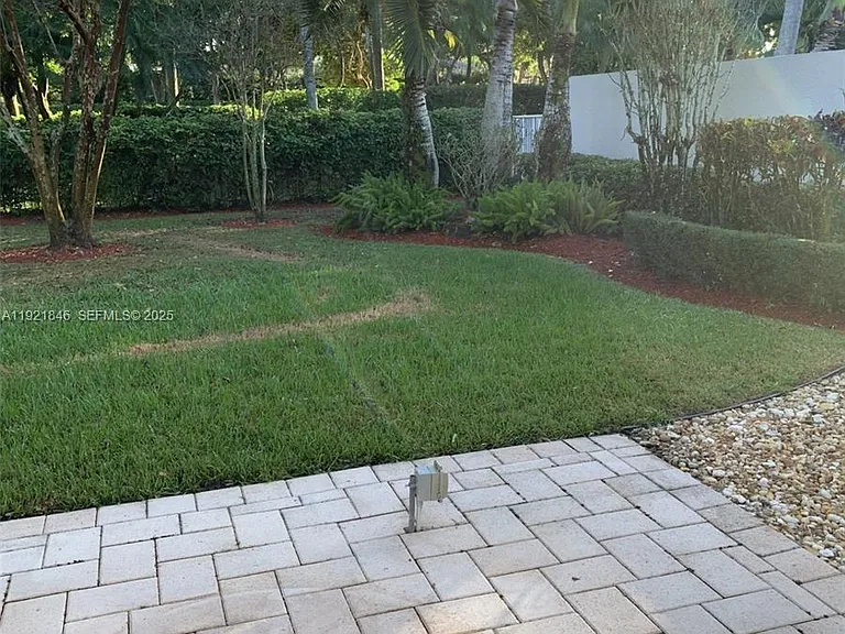 2518 Bay Pointe Ct — Photo 55