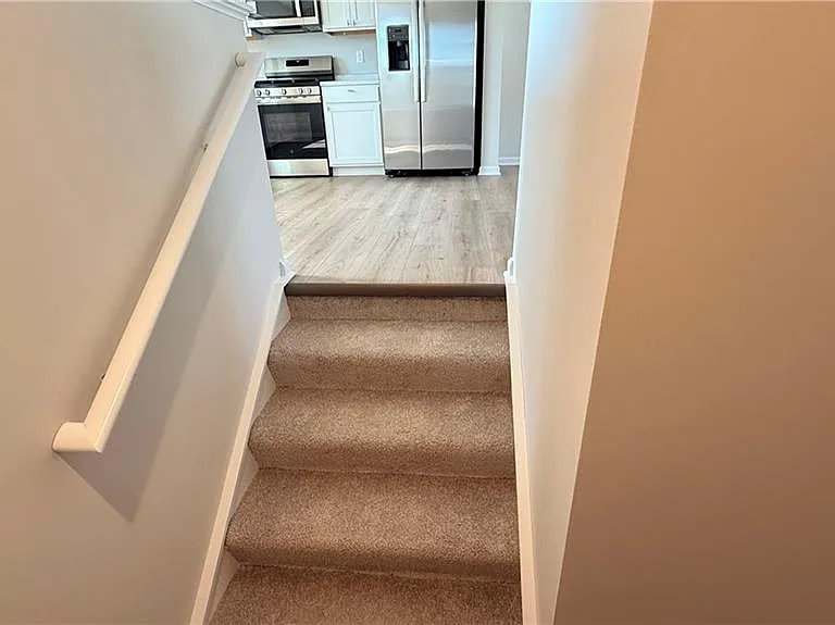 4028 Hemlock Ct — Photo 19