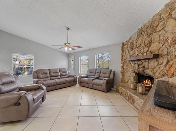 10339 King Ranch Ln, Sugar Land, TX 77498