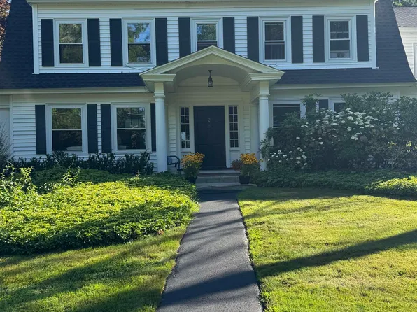 1 Farm House Lane #2, Wolfeboro, NH 03894