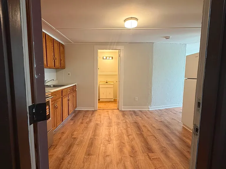 46 Main St #3 — Photo 2