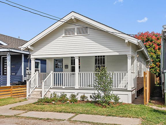 2nd image of 8809 Jeannette St