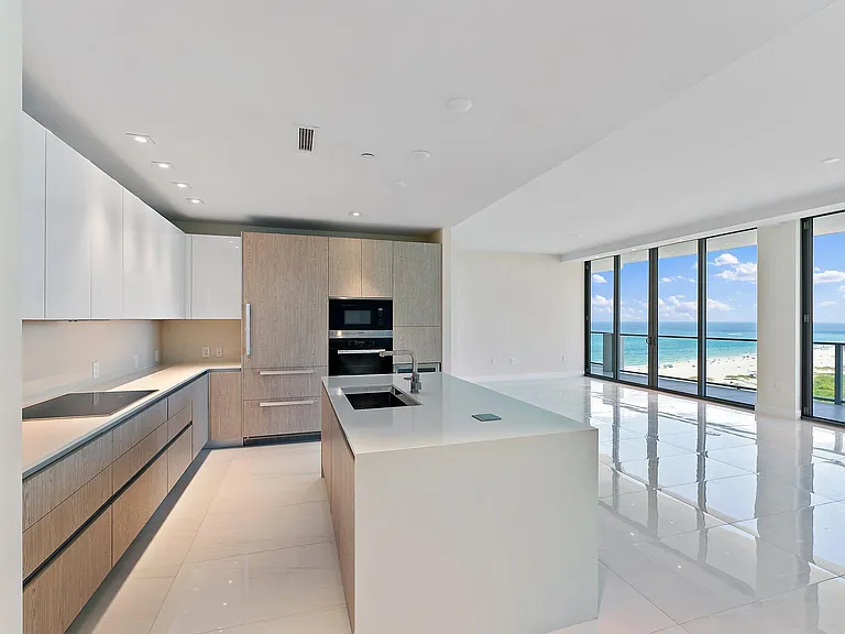 3100 N Ocean Dr #H-1206 — Photo 2