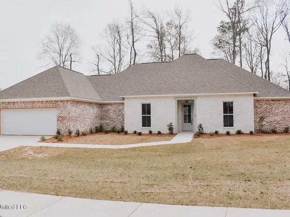 110 Dunton Hill Ln, Clinton, MS 39056